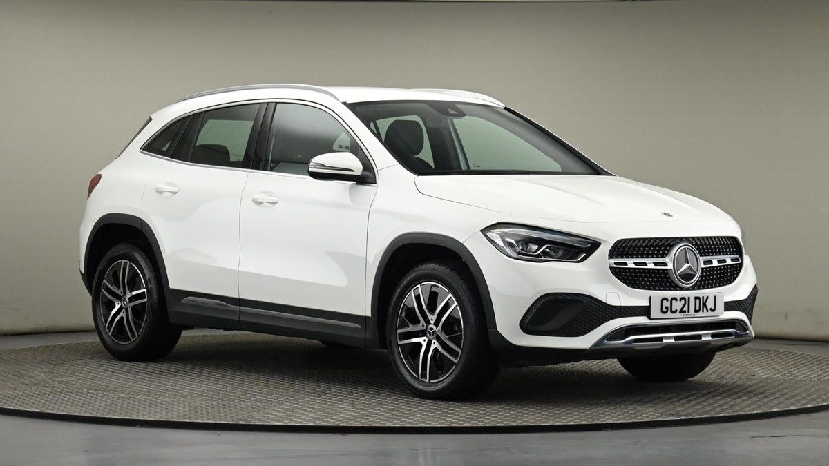 Mercedes-Benz GLA Image 20