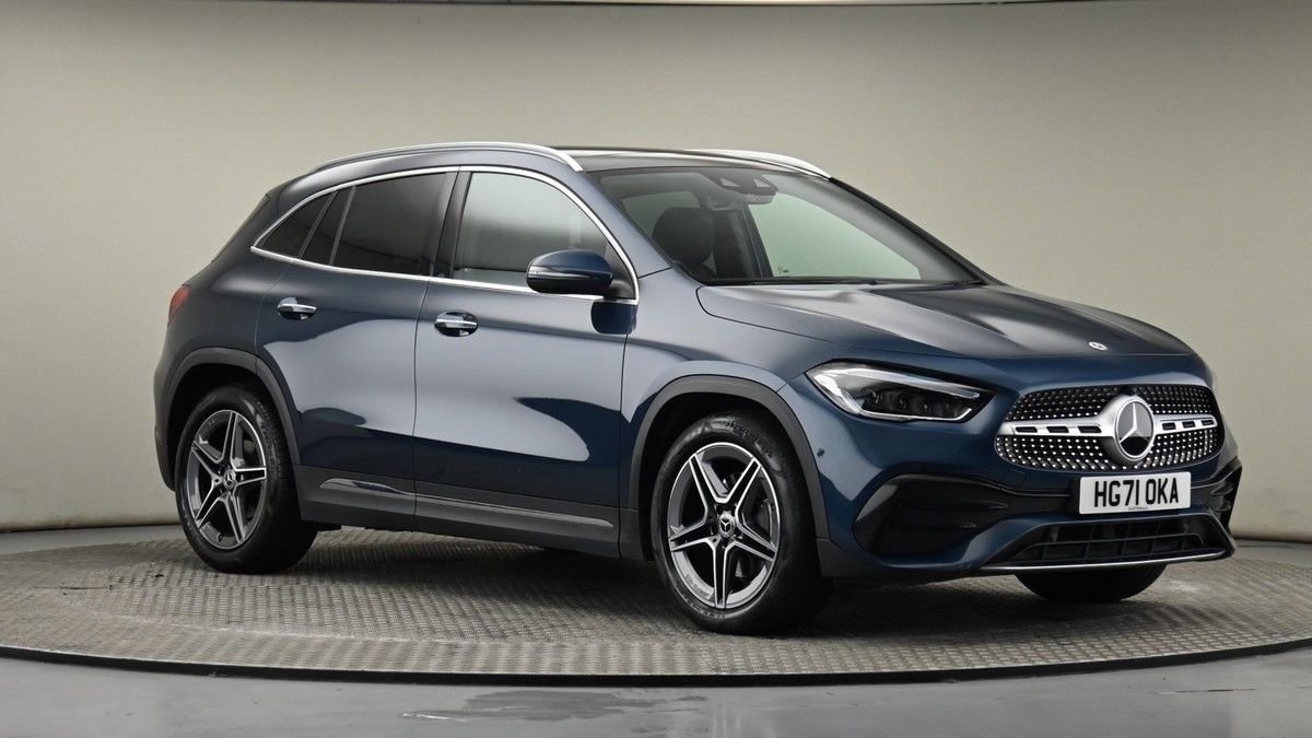 Mercedes-Benz GLA Image 20