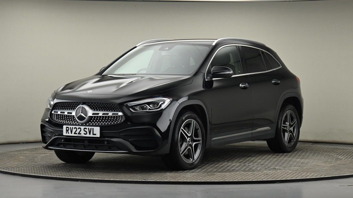 Mercedes-Benz GLA Image 22