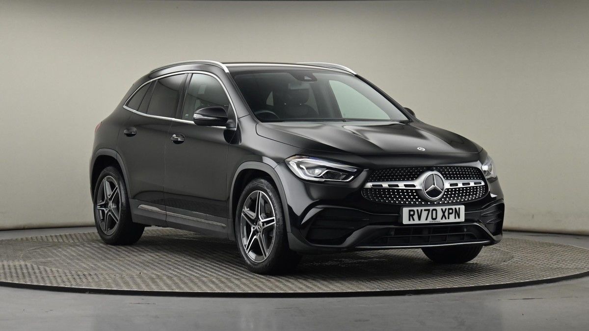 Mercedes-Benz GLA Sticky Header Image