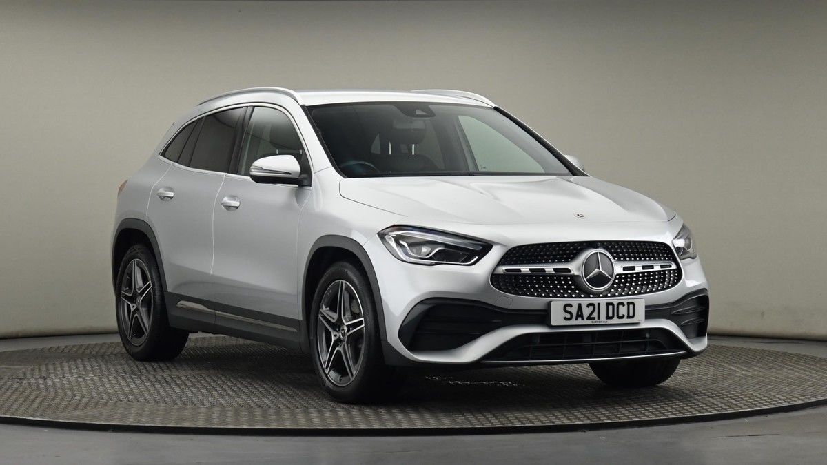 Mercedes-Benz GLA Sticky Header Image
