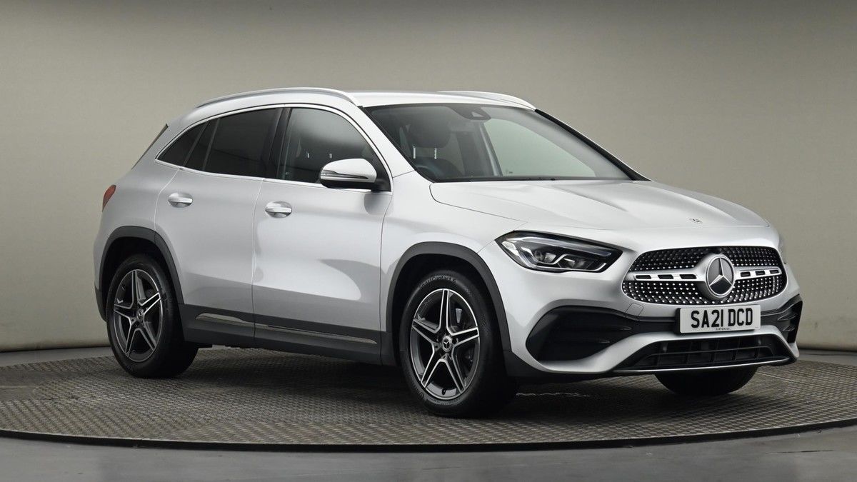 Mercedes-Benz GLA Image 20