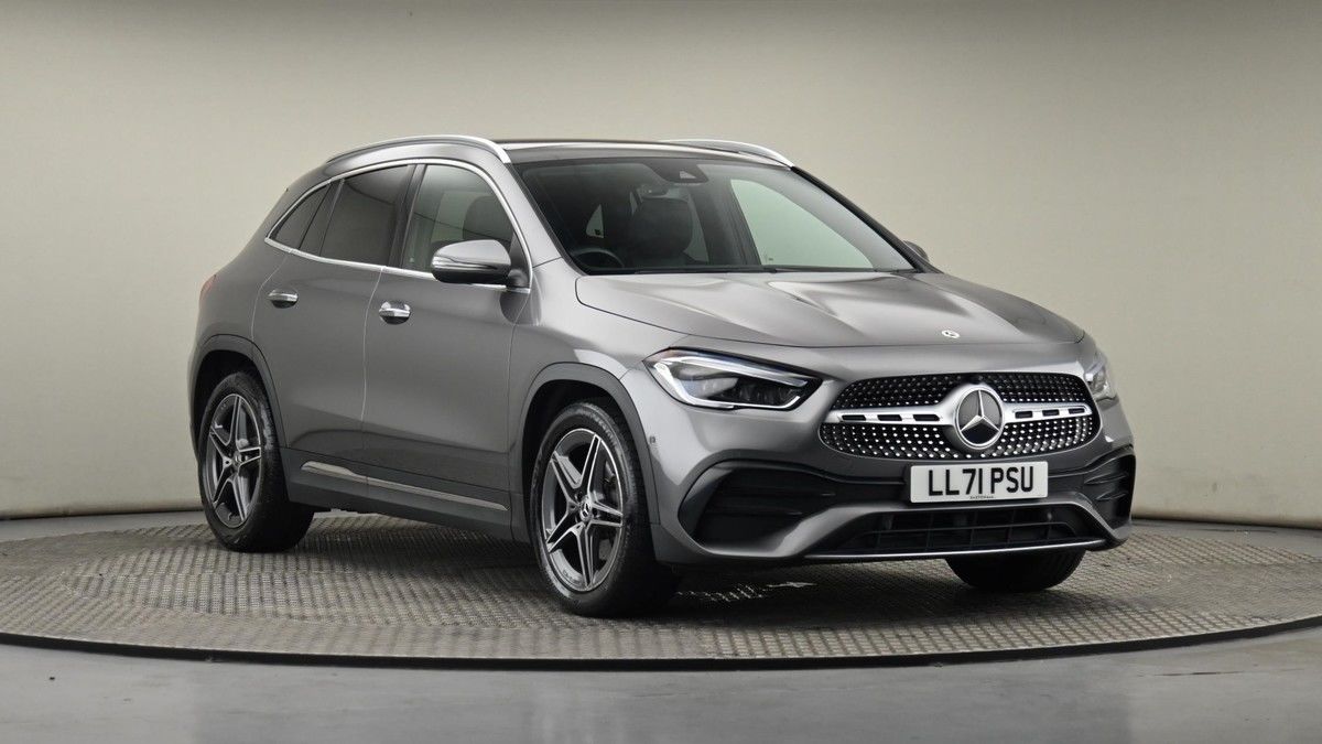 Mercedes-Benz GLA Sticky Header Image