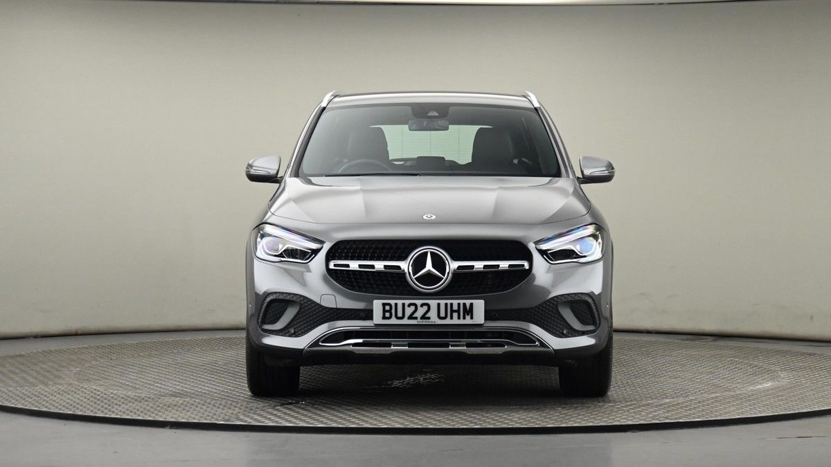 Mercedes-Benz GLA Image 20