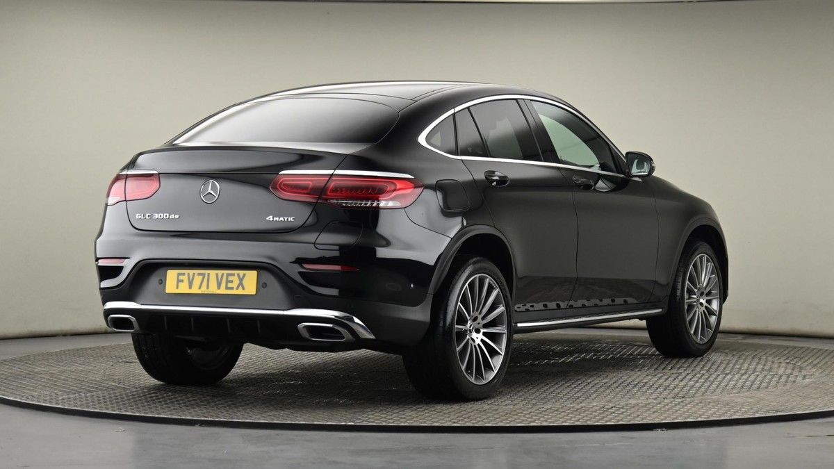 Mercedes-Benz GLC Image 26