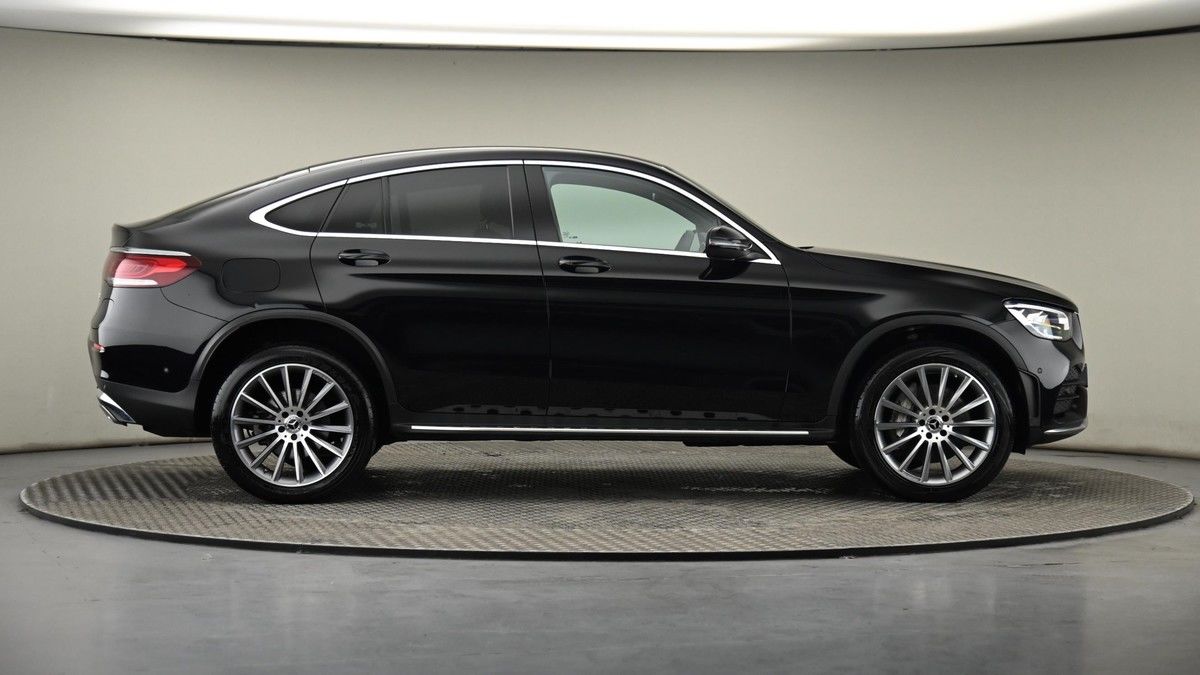 Mercedes-Benz GLC Image 27