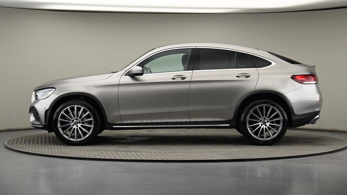 Mercedes-Benz GLC Image 22
