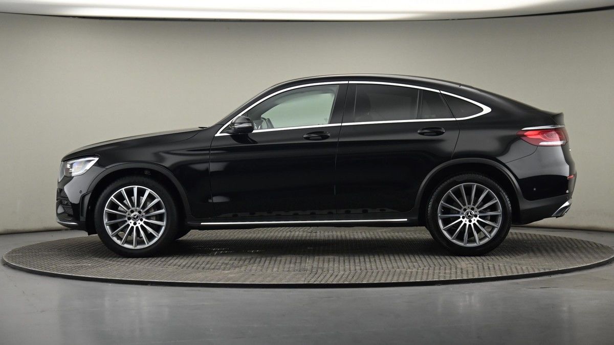 Mercedes-Benz GLC Image 24