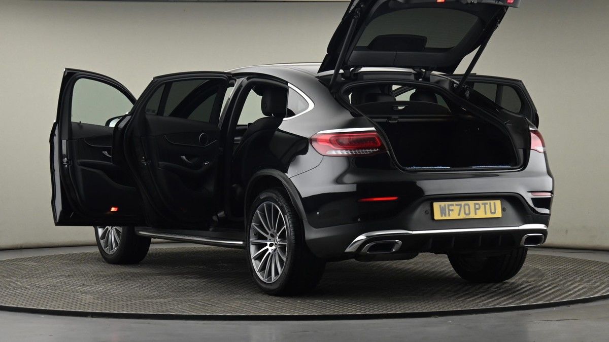 Mercedes-Benz GLC Image 30
