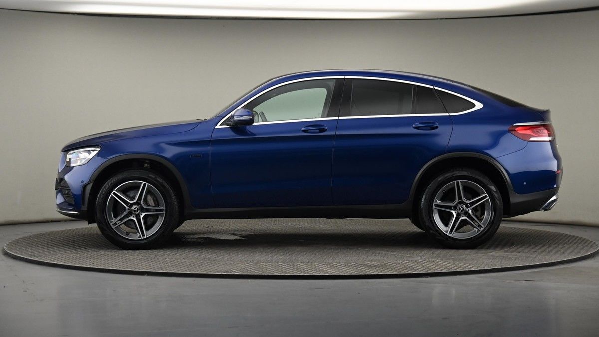 Mercedes-Benz GLC Image 22