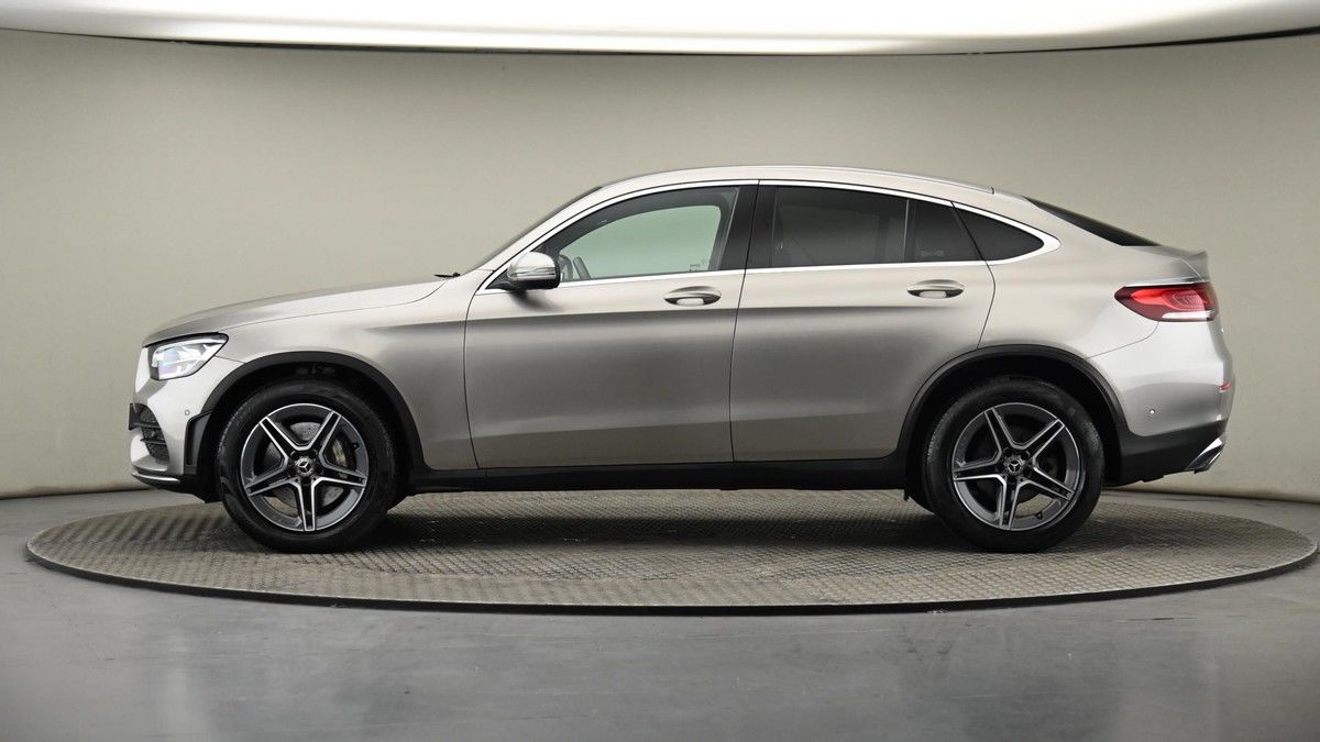 Mercedes-Benz GLC Image 23