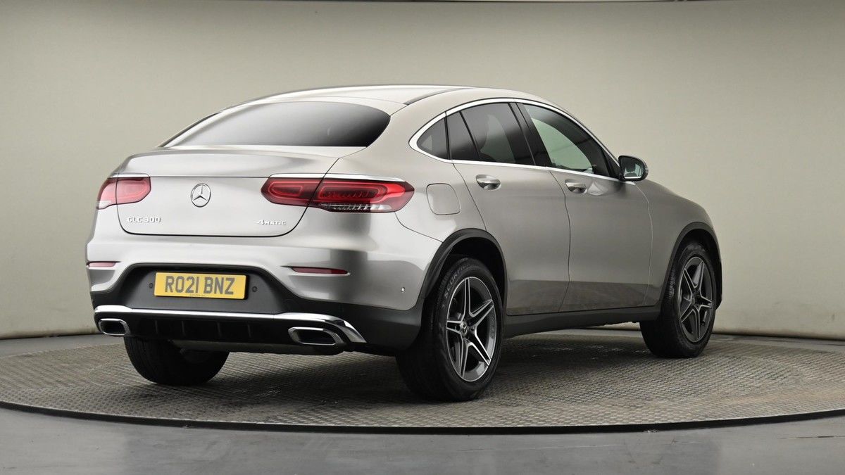 Mercedes-Benz GLC Image 26