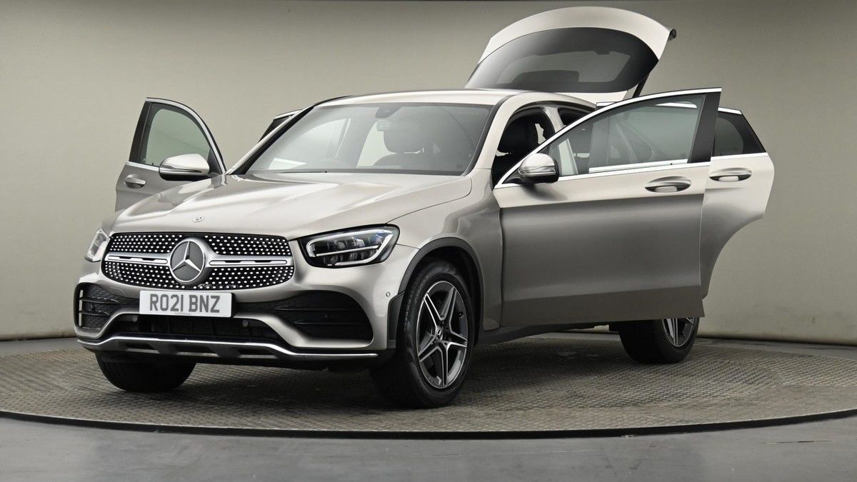 Mercedes-Benz GLC Image 28