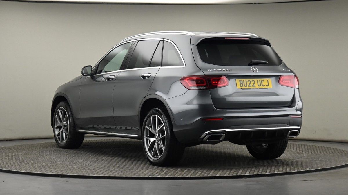 Mercedes-Benz GLC Image 24
