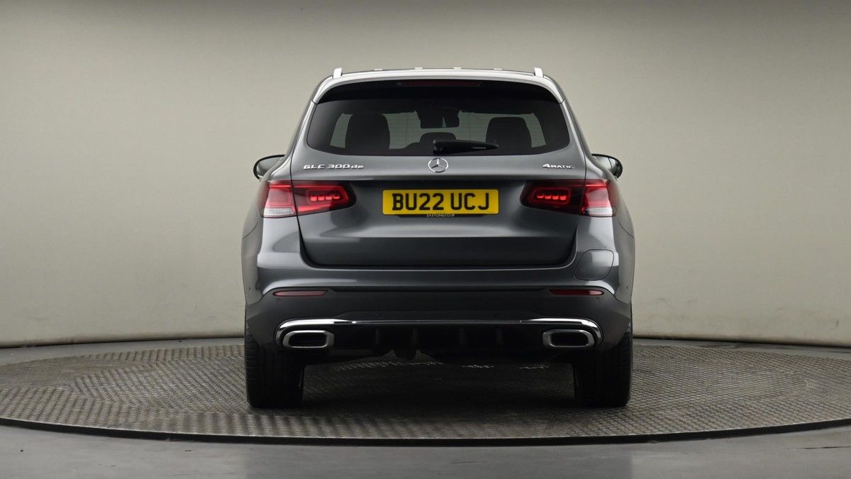 Mercedes-Benz GLC Image 25