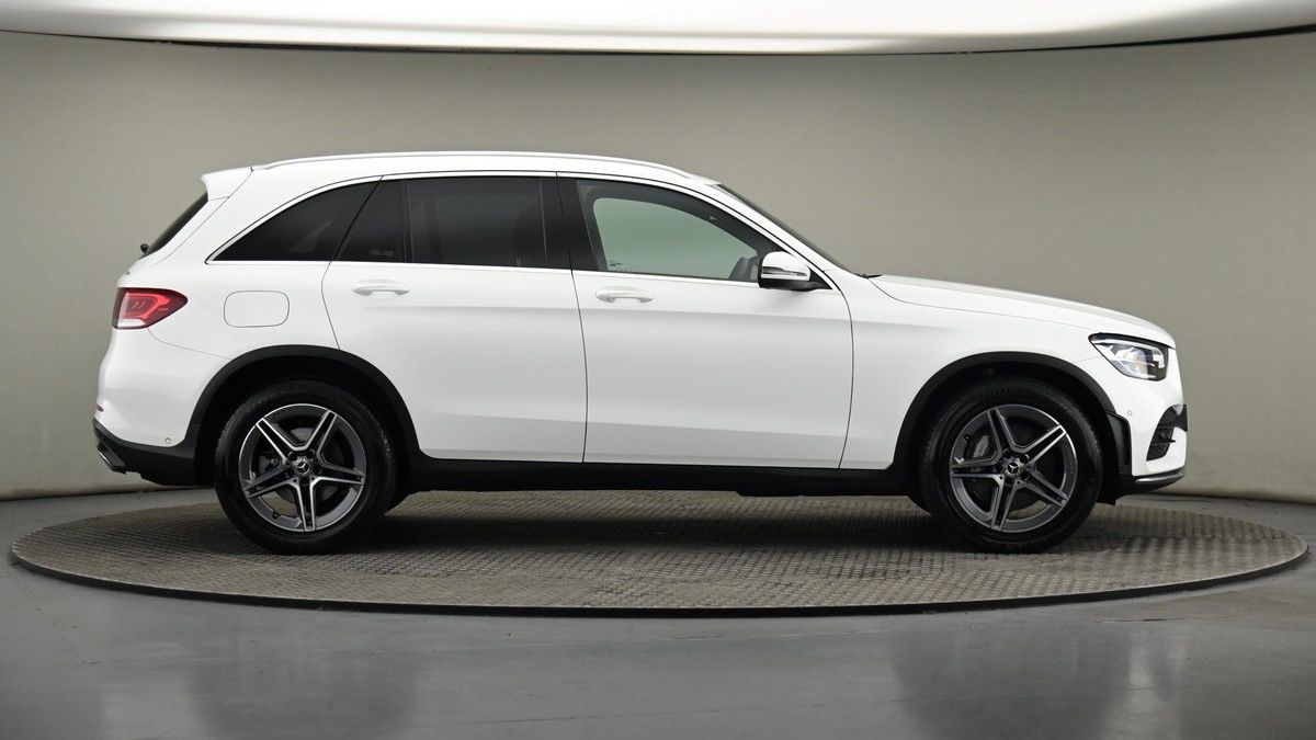 Mercedes-Benz GLC Image 27