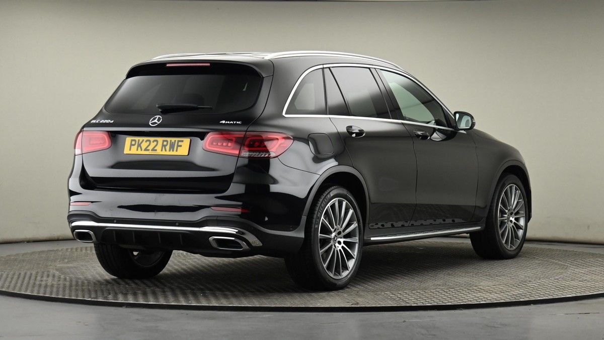 Mercedes-Benz GLC Image 26