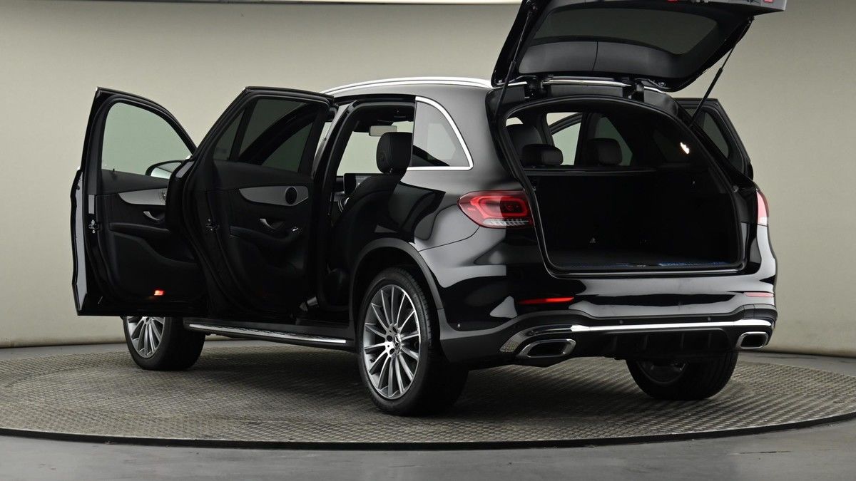 Mercedes-Benz GLC Image 29