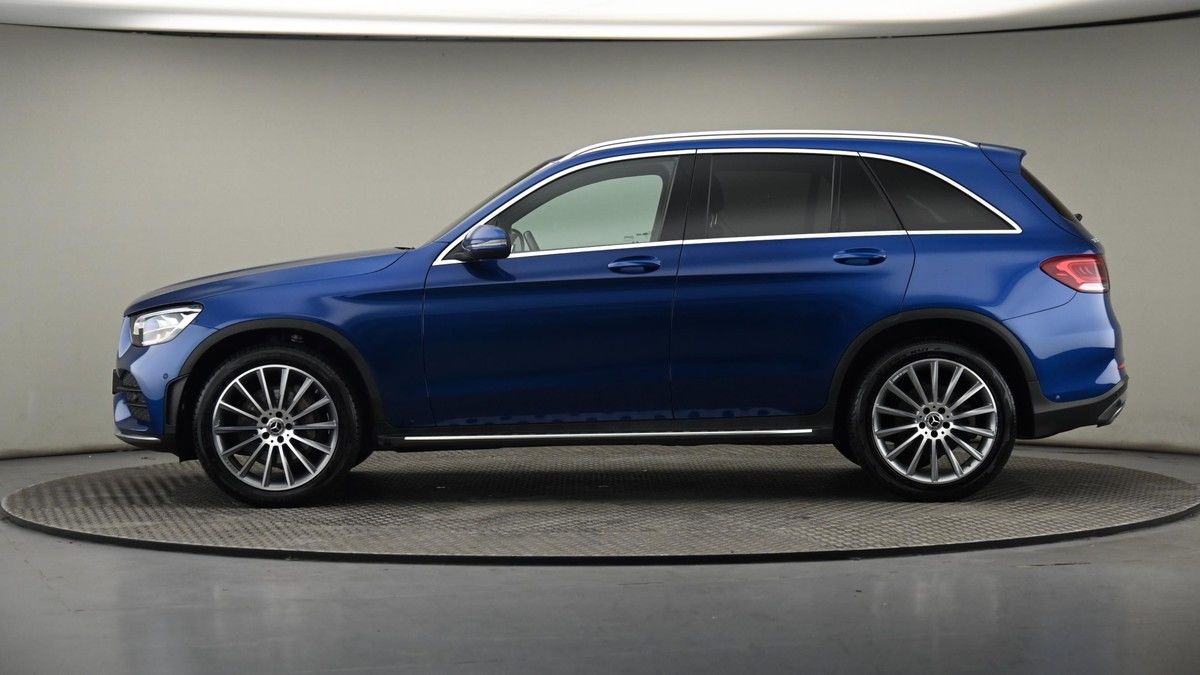 Mercedes-Benz GLC Image 23