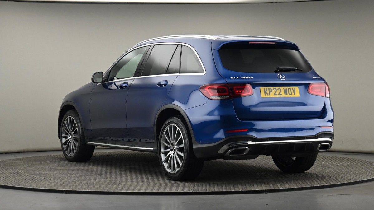 Mercedes-Benz GLC Image 24