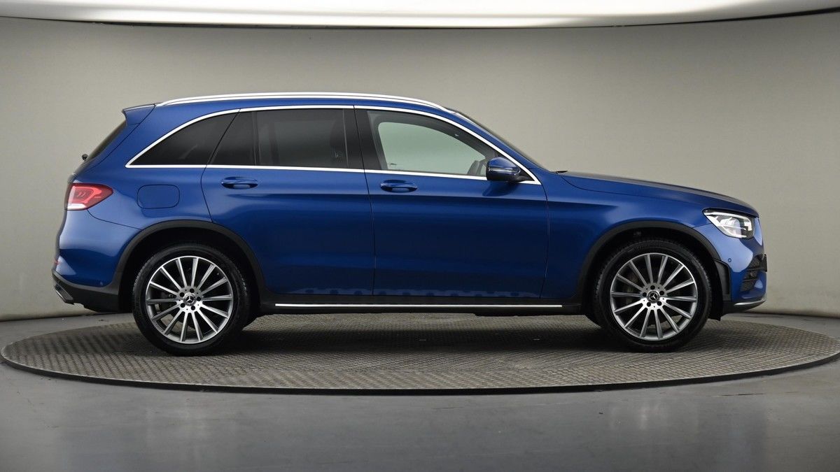 Mercedes-Benz GLC Image 27