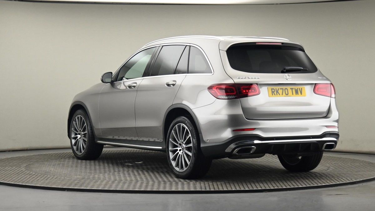 Mercedes-Benz GLC Image 24