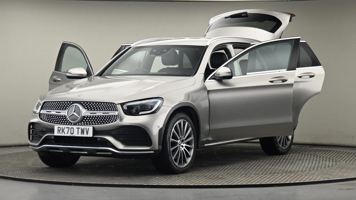 Mercedes-Benz GLC Image 28
