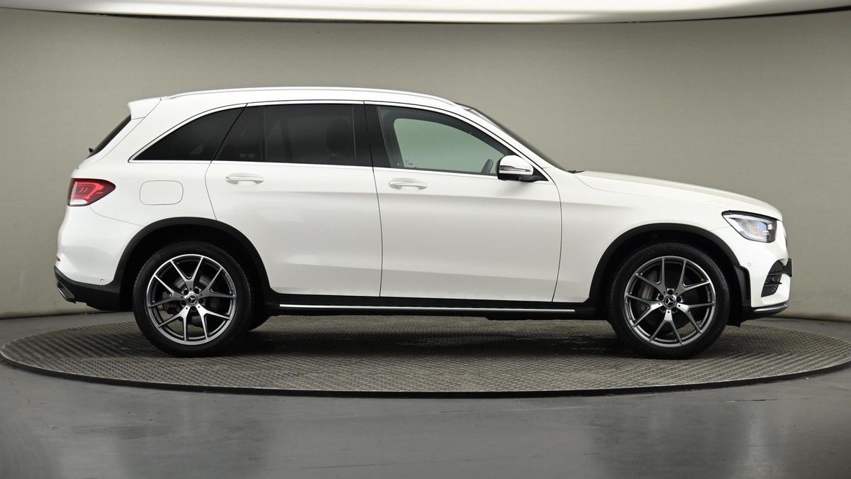 Mercedes-Benz GLC Image 27