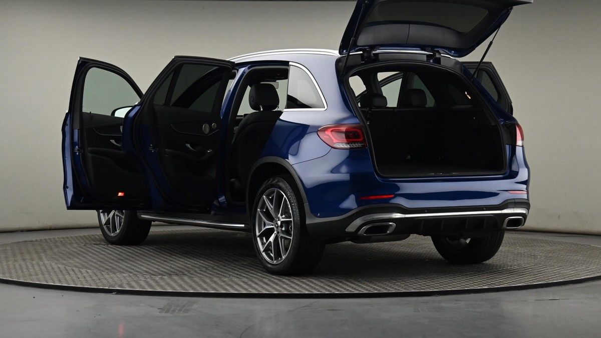Mercedes-Benz GLC Image 29