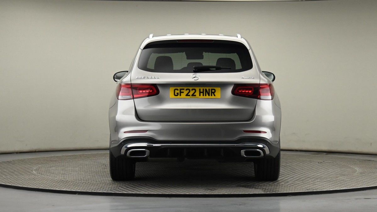 Mercedes-Benz GLC Image 24