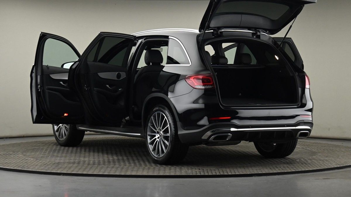 Mercedes-Benz GLC Image 28