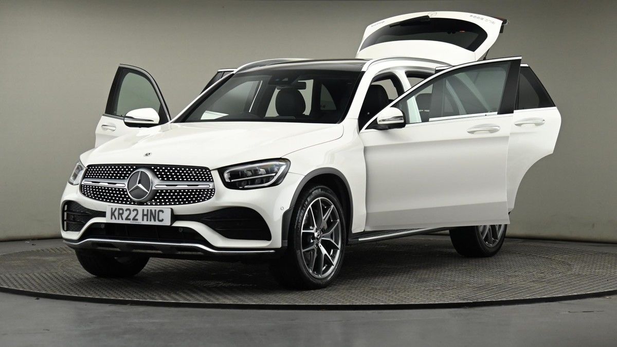 Mercedes-Benz GLC Image 28