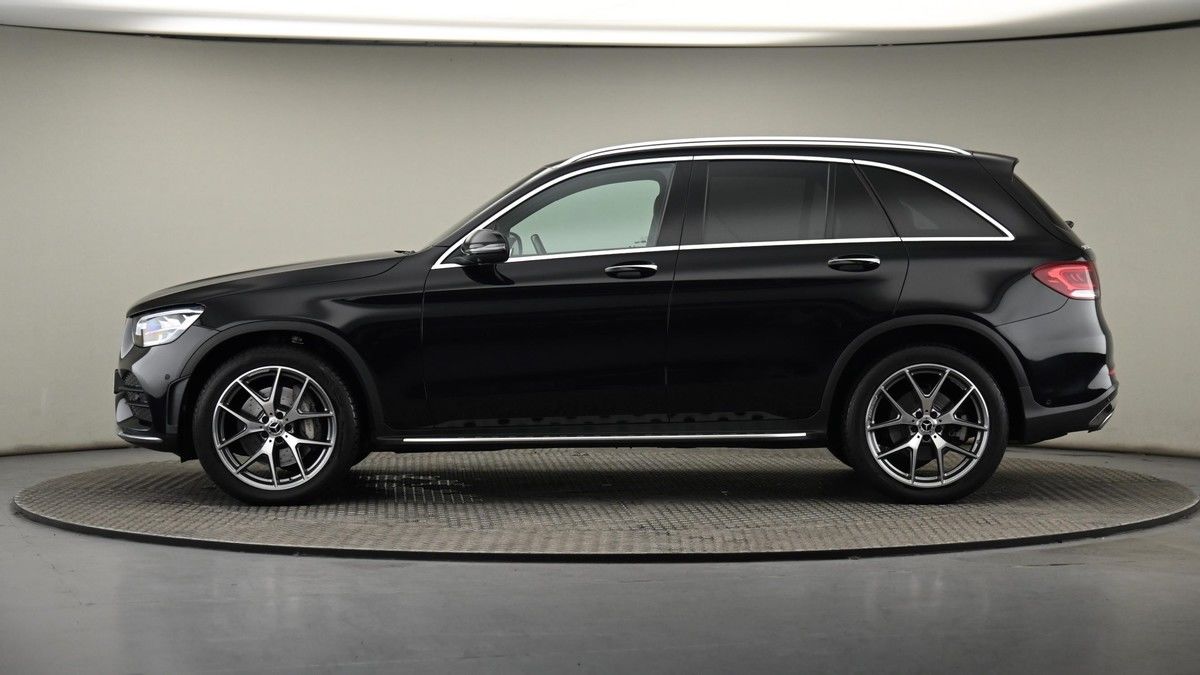 Mercedes-Benz GLC Image 23