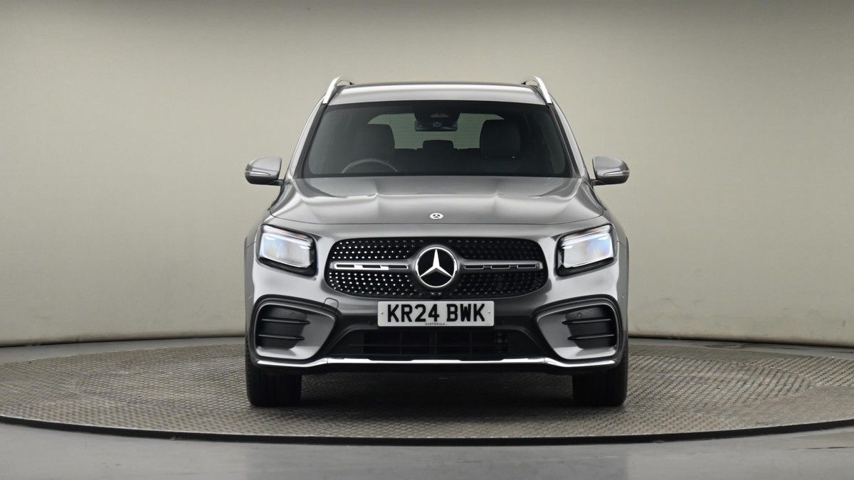 Mercedes-Benz GLB Image 20