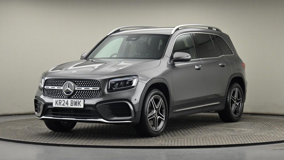 Mercedes-Benz GLB Image 21