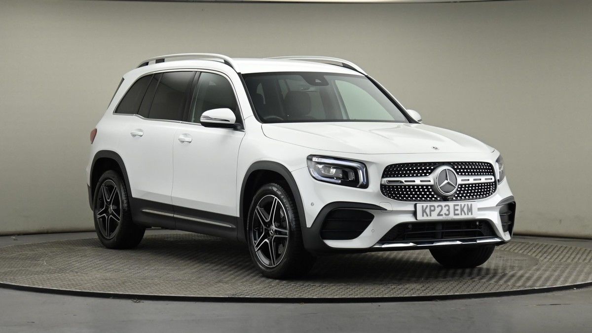 Mercedes-Benz GLB Sticky Header Image