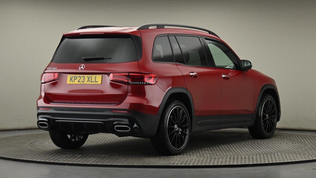 Mercedes-Benz GLB Image 27