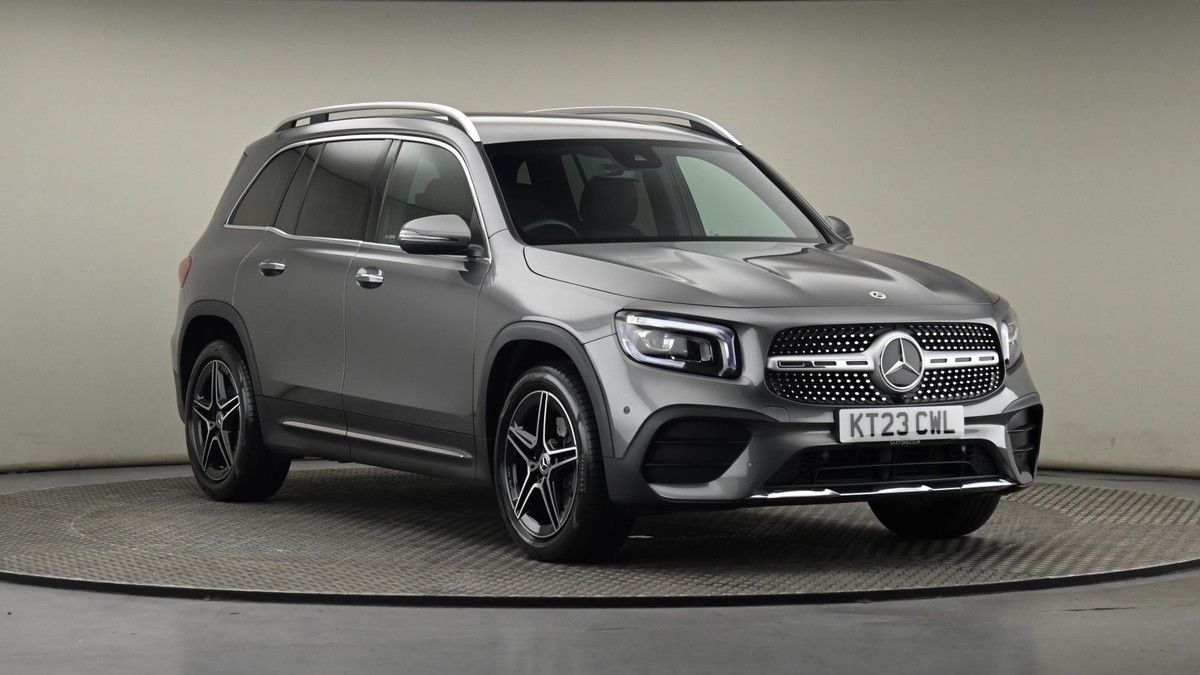 Mercedes-Benz GLB Sticky Header Image