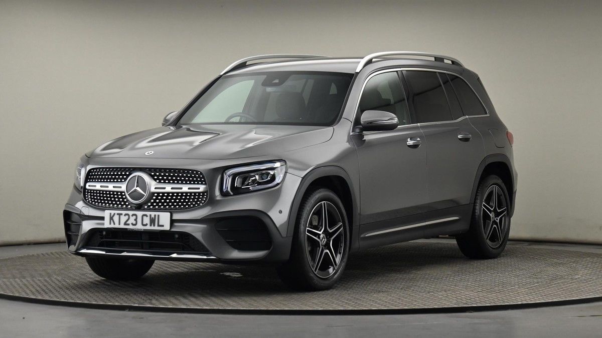 Mercedes-Benz GLB Image 21