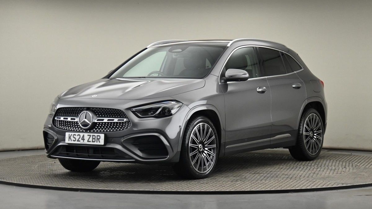 Mercedes-Benz GLA Image 22