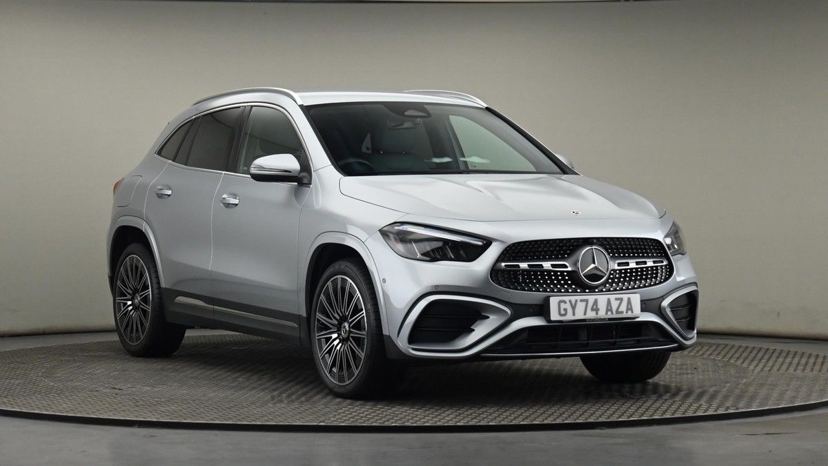 Mercedes-Benz GLA Sticky Header Image