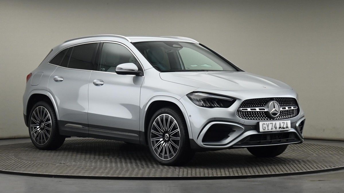 Mercedes-Benz GLA Image 20