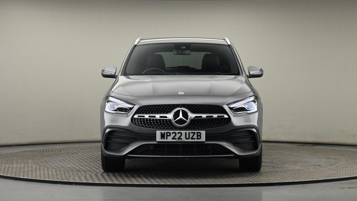 Mercedes-Benz GLA Image 20