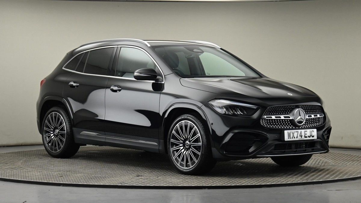Mercedes-Benz GLA Image 20