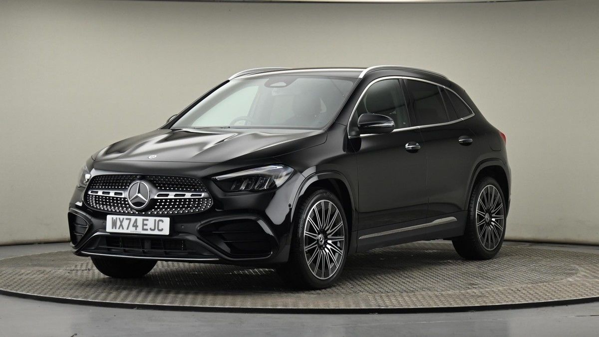 Mercedes-Benz GLA Image 22