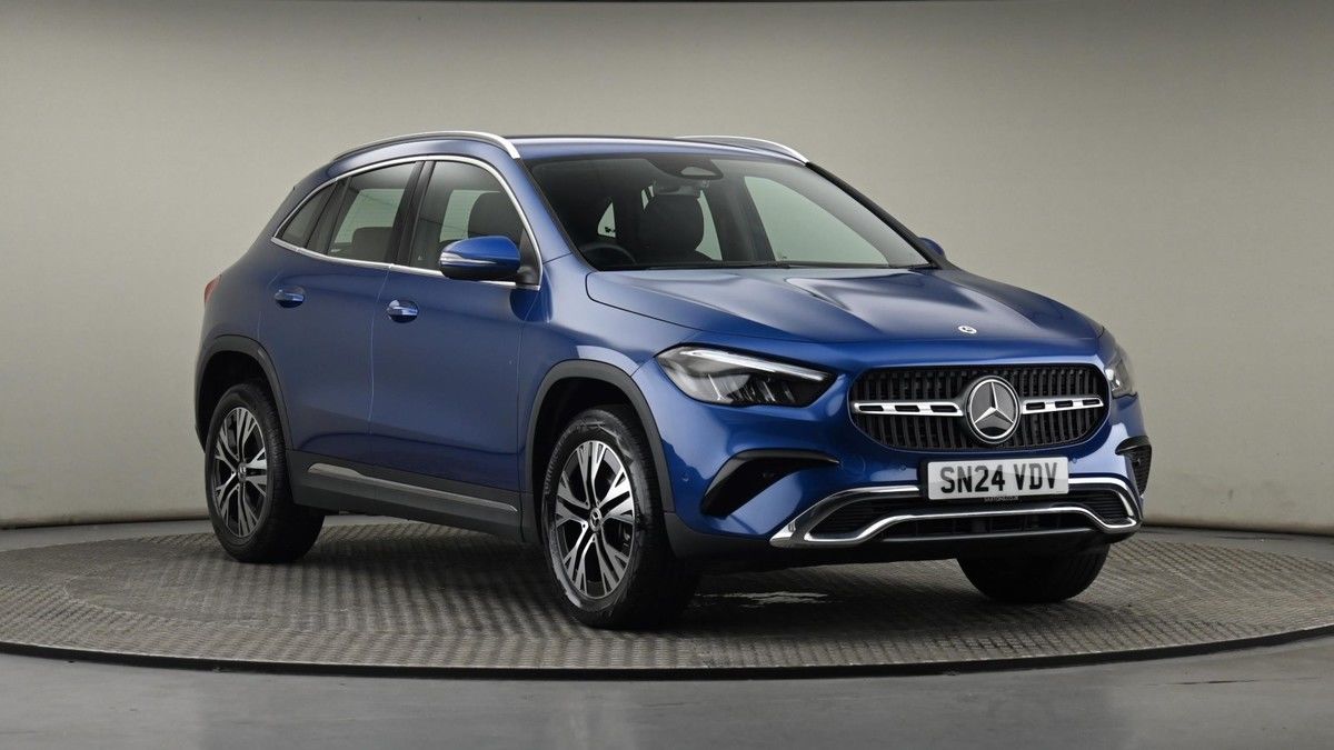 Mercedes-Benz GLA Sticky Header Image