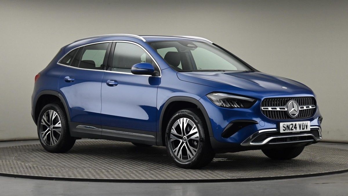 Mercedes-Benz GLA Image 19