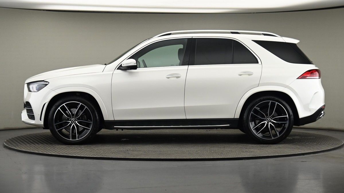 Mercedes-Benz GLE Image 23