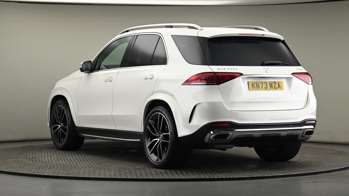 Mercedes-Benz GLE Image 24