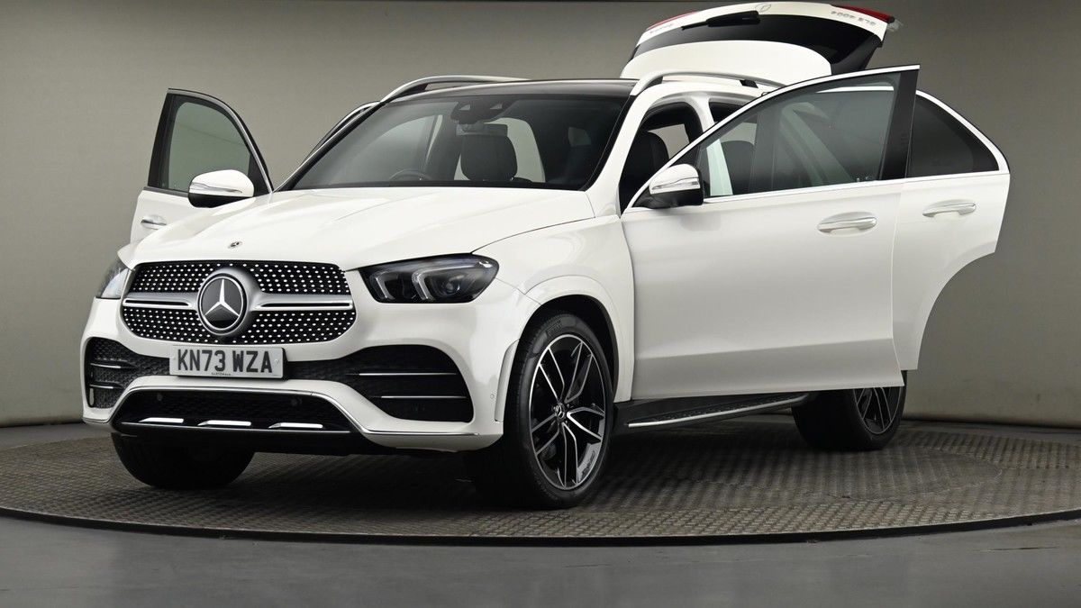 Mercedes-Benz GLE Image 28